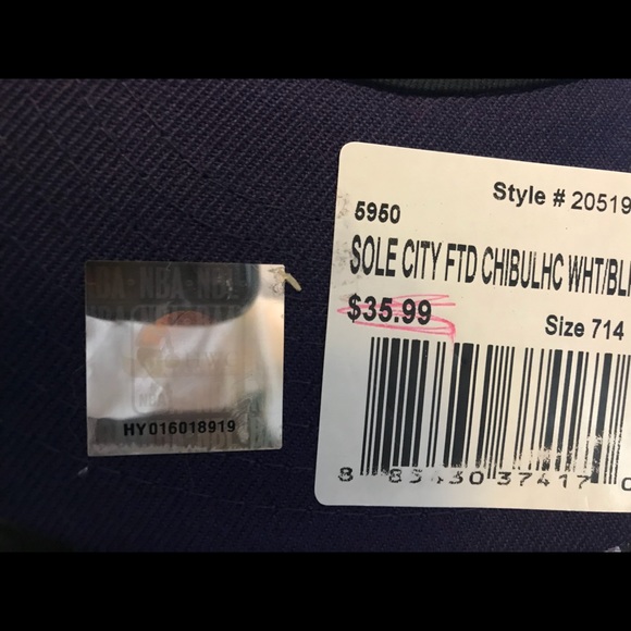 New Era Chicago Bulls Fitted Hat - Picture 5 of 5